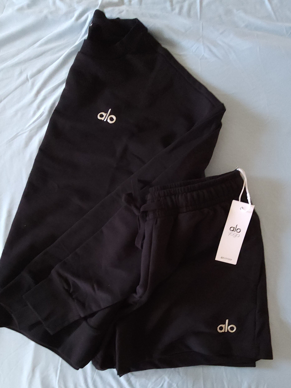 ALO Yoga Kids Black Lounge Sweatshirt and Elastic-Waist Shorts